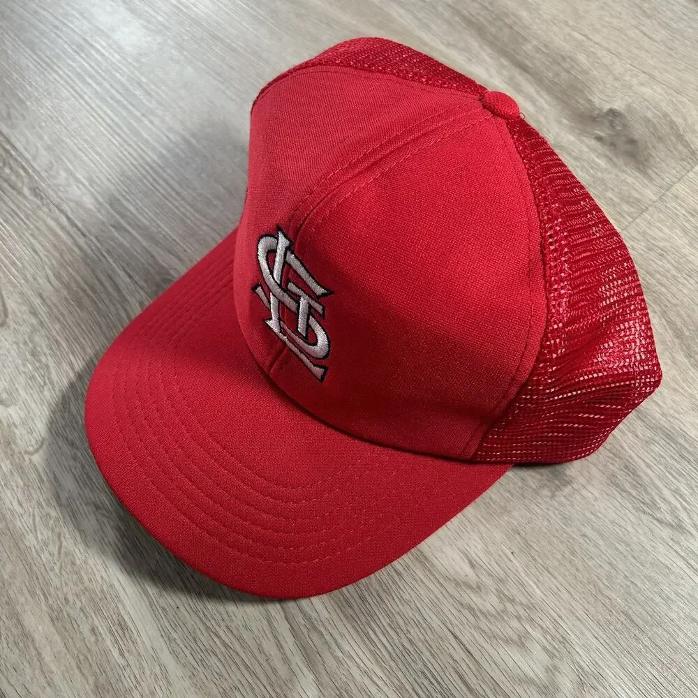 Vintage St.‎ Louis Cardinals Hat Snapback MLB Baseball Universal Red Trucker Cap